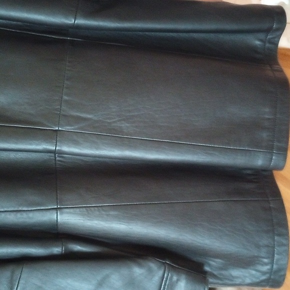 Valerie Stevens New Zealand Lambskin Leather Belted Longer Jacket (S or M) - Picture 10 of 15